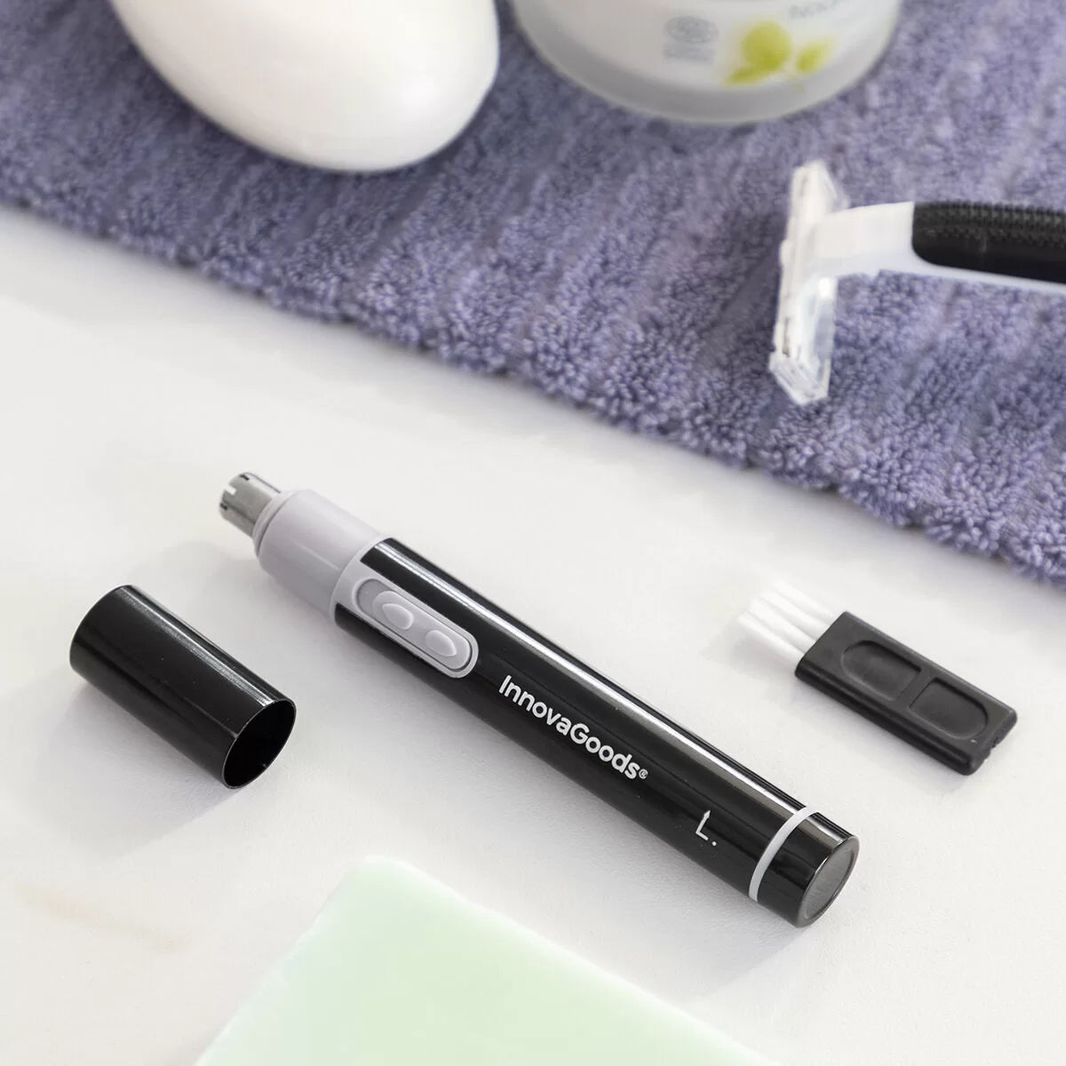 aparat-pentru-tuns-parul-din-nas-si-urechi-trimpen-innovagoods_257861 (4)