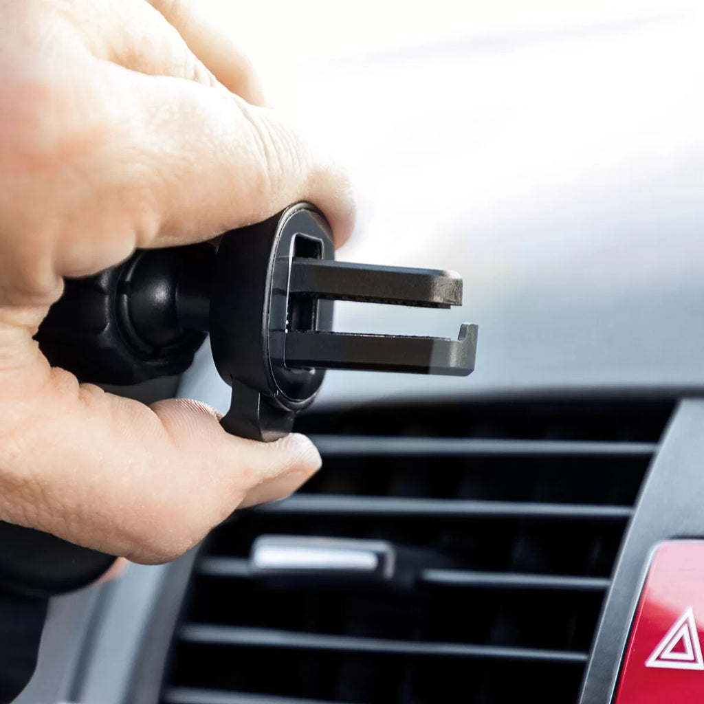 suport-de-telefon-mobil-cu-incarcator-fara-fir-pentru-ma-ini-wolder-innovagoods_118542 (3)