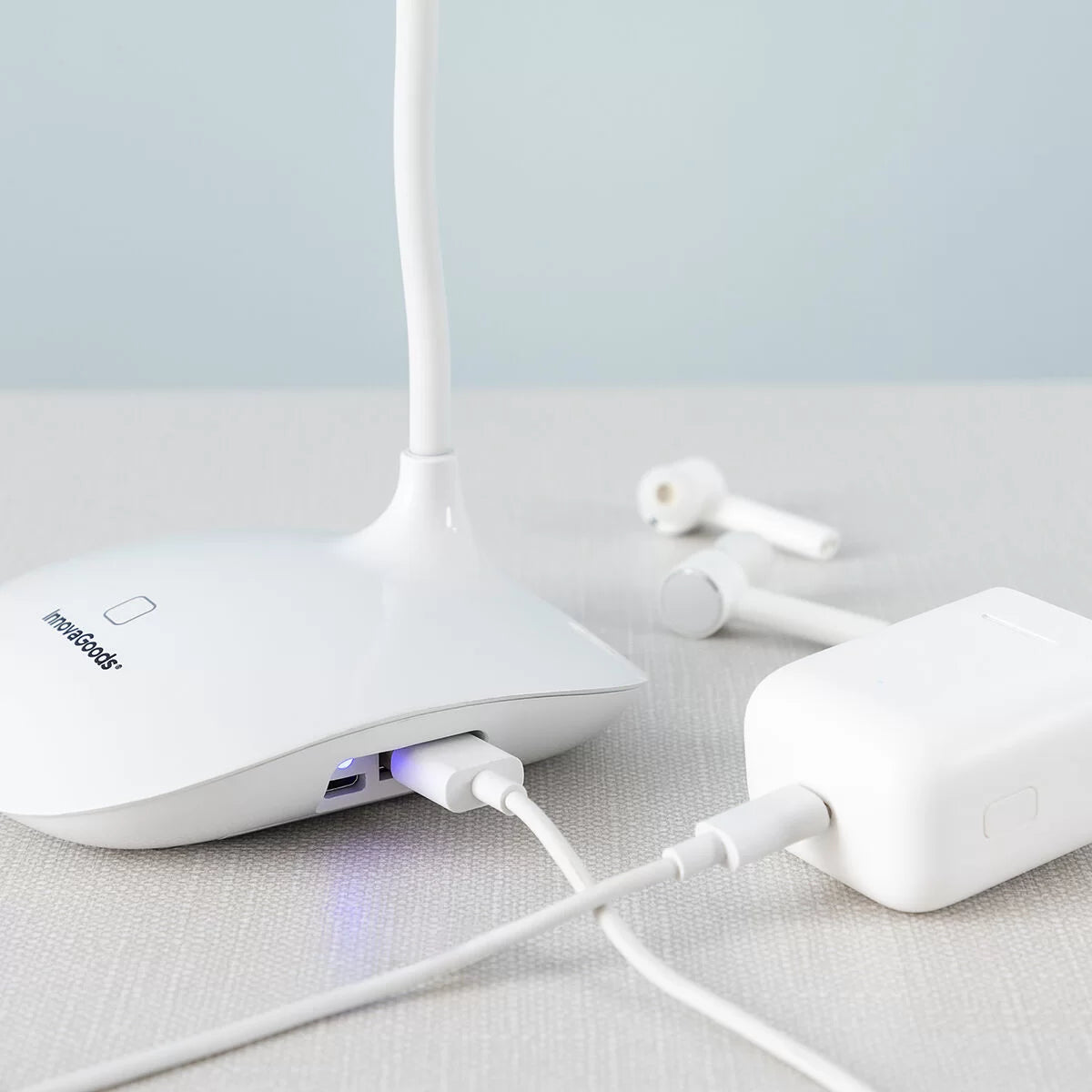 lampa-de-masa-led-reincarcabila-sensibila-la-atingere-lum2go-innovagoods_138982 (6)