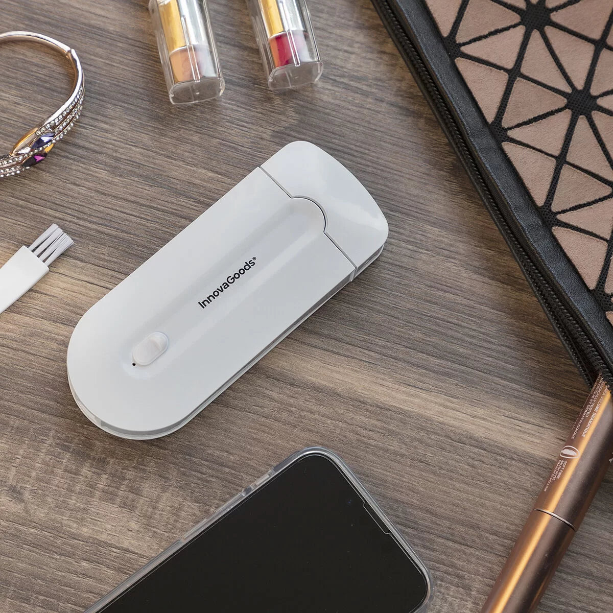 mini-aparat-de-ras-reincarcabil-cu-lumina-led-epiluch-innovagoods_331485 (5)